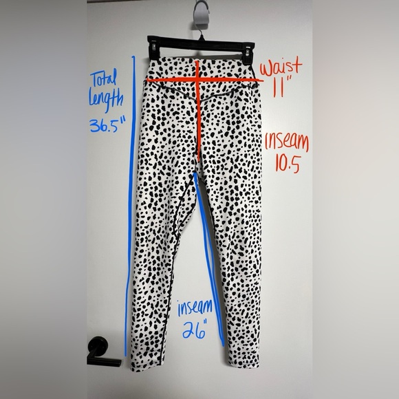 Athleta Spotted Leggings - Picture 7 of 7